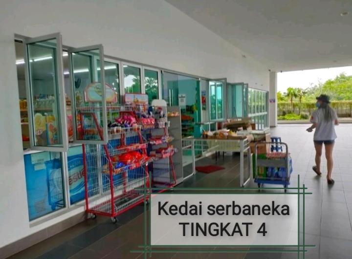 Azin Ramli Studio Seri Kembangan Exteriér fotografie